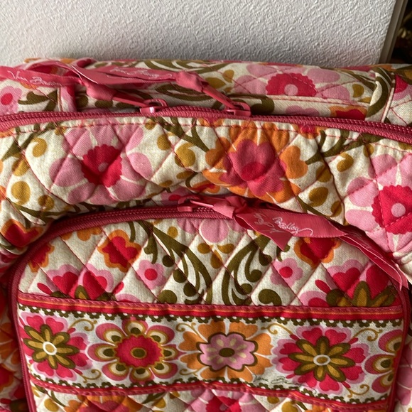 VERA BRADLEY Folkloric Pink Orange Floral Large Travel Multi-sectional Backpack - Picture 16 of 16